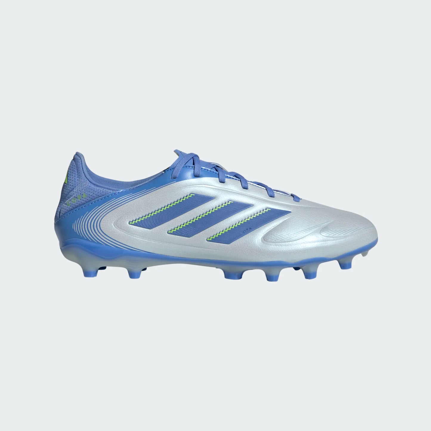 COPA Pure III League FG/MG Youth